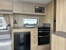 2019 ELDDIS AVANTE 550 4.jpg